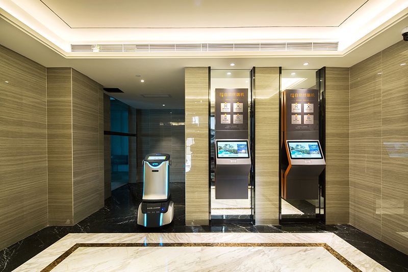 只有自助机？没有人情味？您或许对无人智慧酒店有些误解！